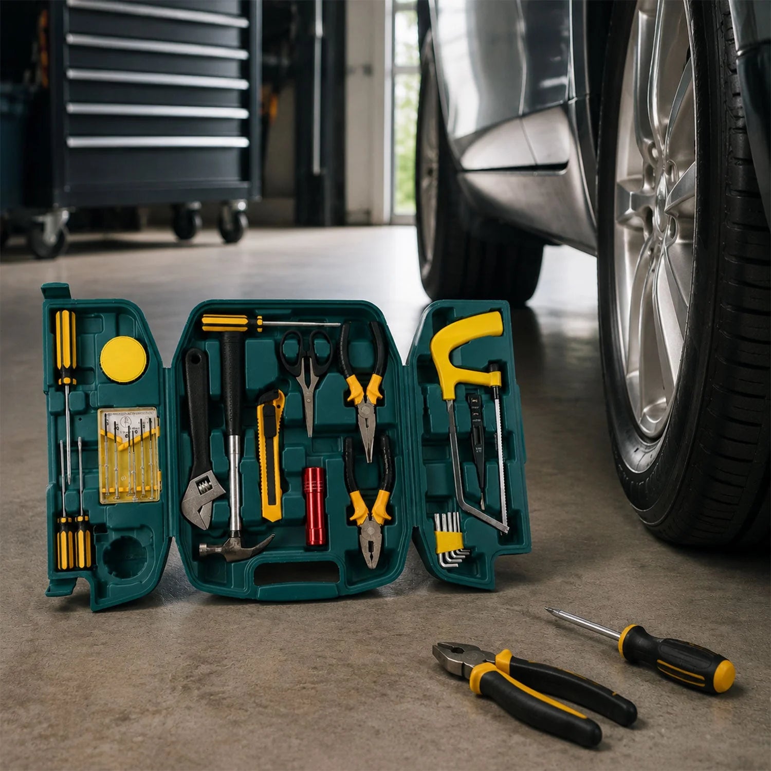 Multi Purpose Hand Tool Kit Set With Carry Case For Home Repair (1 Set)